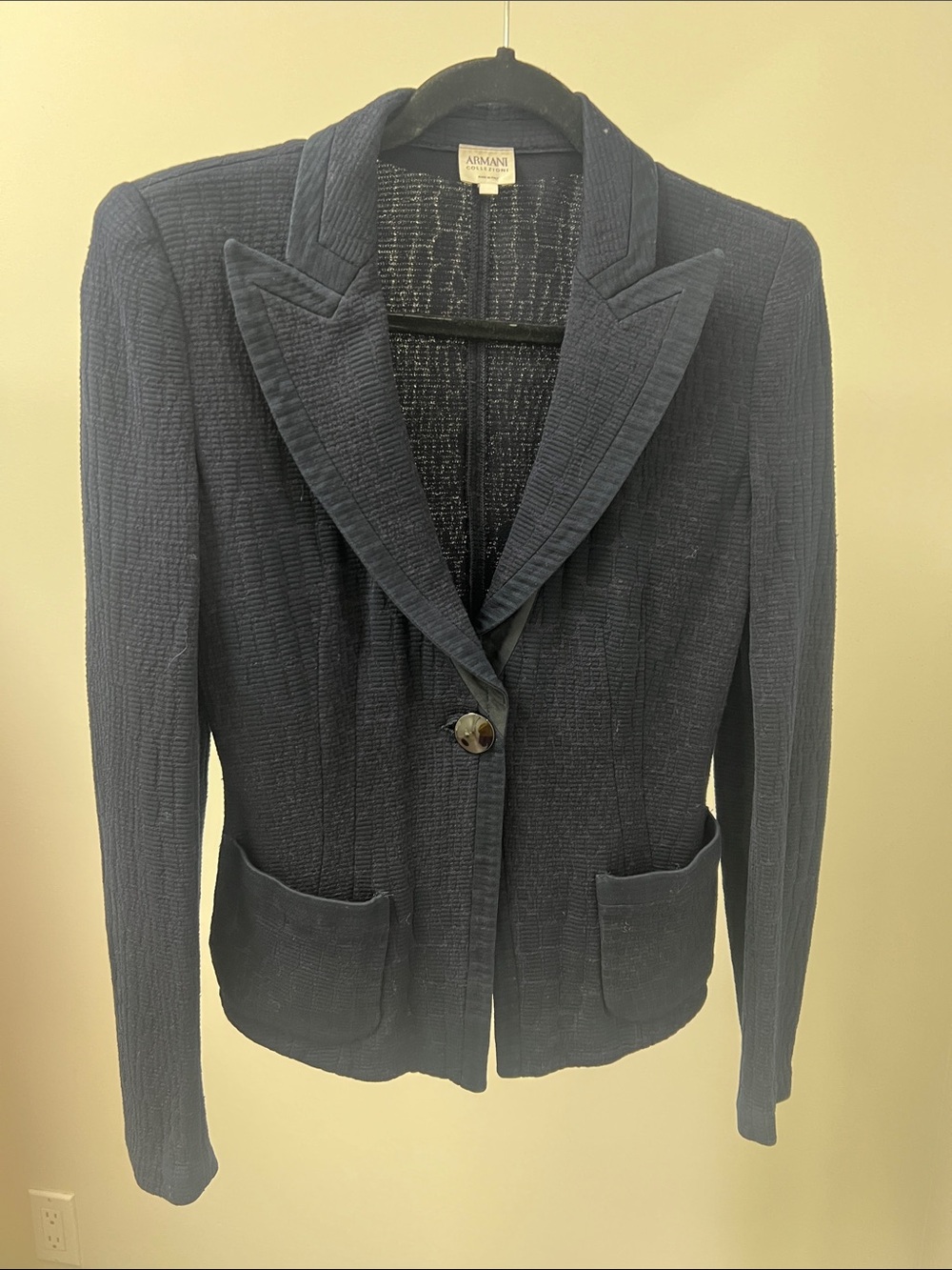 Giorgio Armani Navy Textured Notch-Lapel Single-Button Blazer